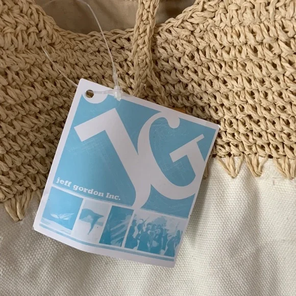 Neutral Straw Canvas Summer Bucket Beach Tote Bag - Picture 2 of 8